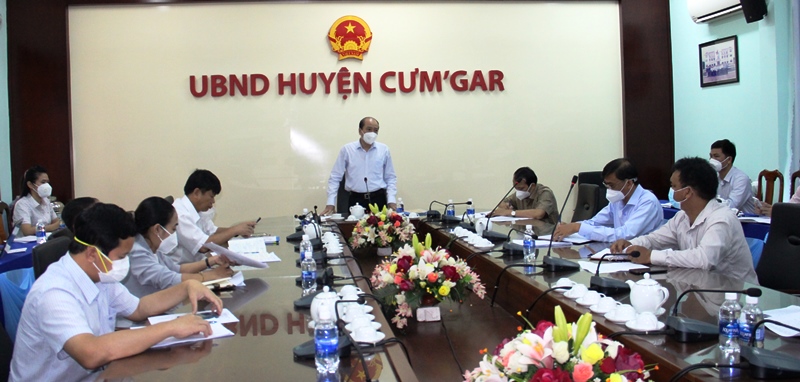 Chủ tịch UBND tỉnh Phạm Ngọc Nghị kiểm tra công tác phòng, chống dịch Covid-19 tại huyện Cư M’gar
