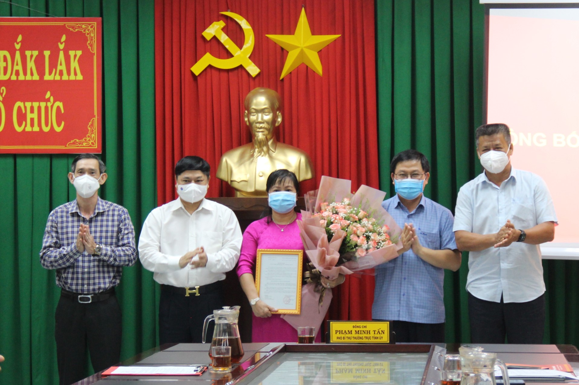 Công bố Quyết định bổ nhiệm Phó Trưởng Ban Tổ chức Tỉnh ủy