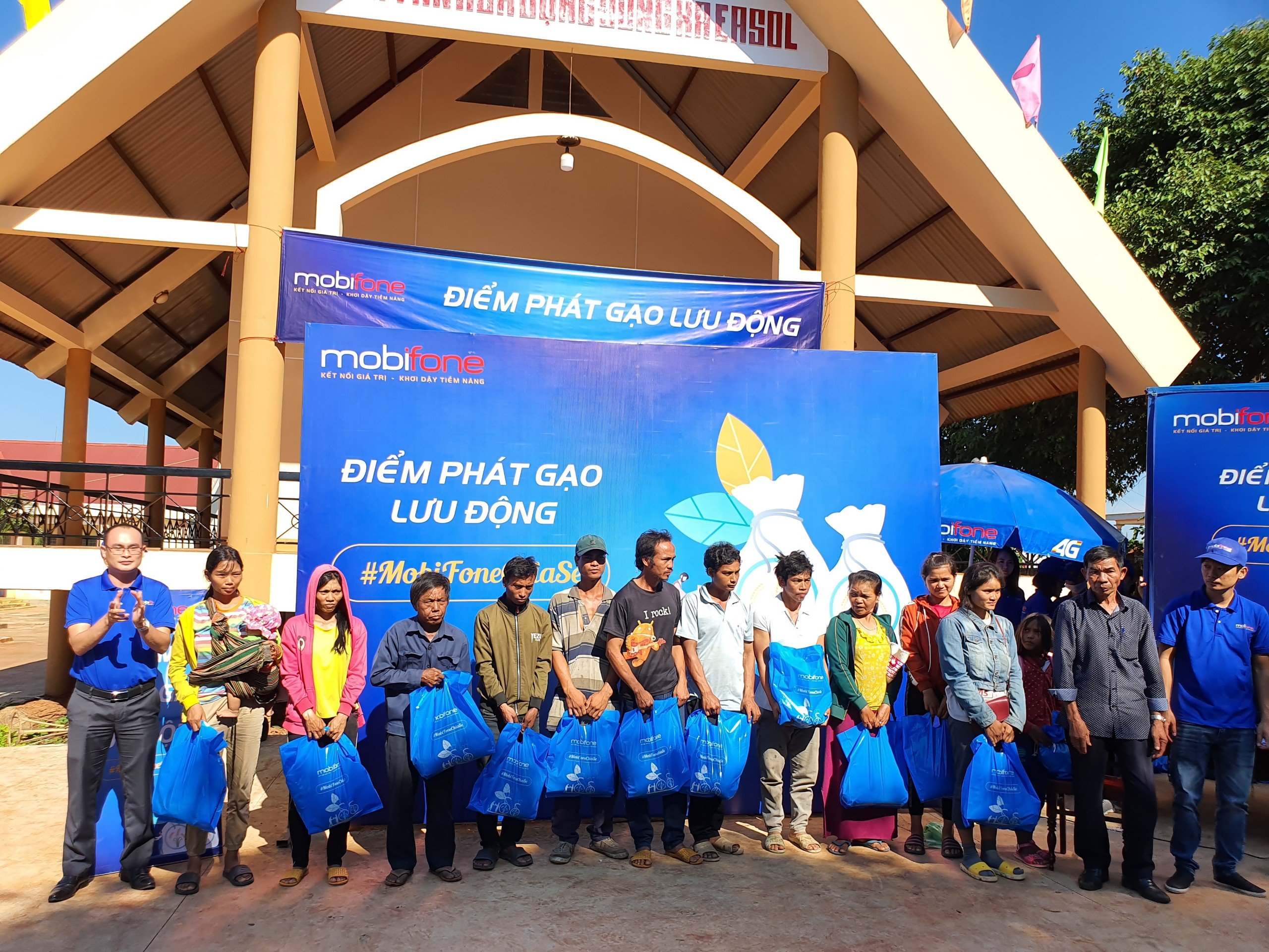 Mobifone sẽ hỗ trợ 1000 túi an sinh xã hội tại Đắk Lắk