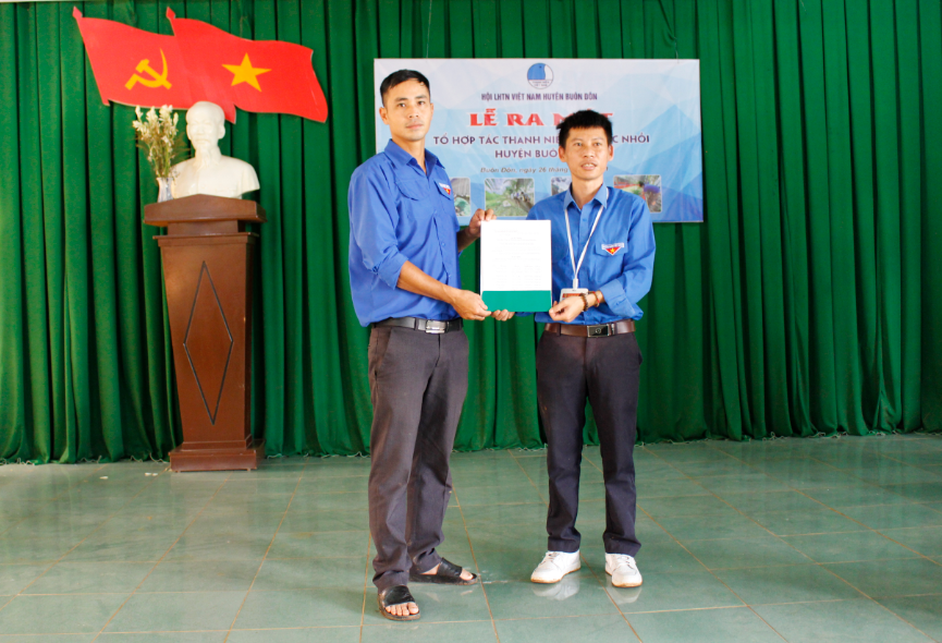 Ra mắt Tổ hợp tác Thanh niên nuôi ốc nhồi huyện Buôn Đôn