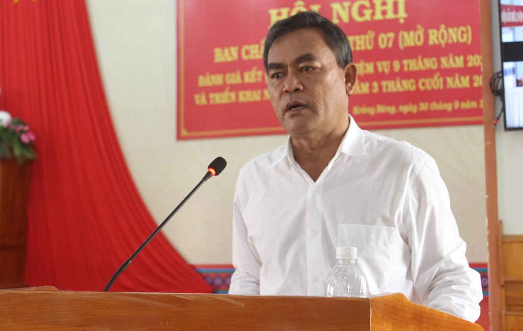 Đoàn công tác của Ban Thường vụ Tỉnh ủy làm việc tại huyện Krông Bông