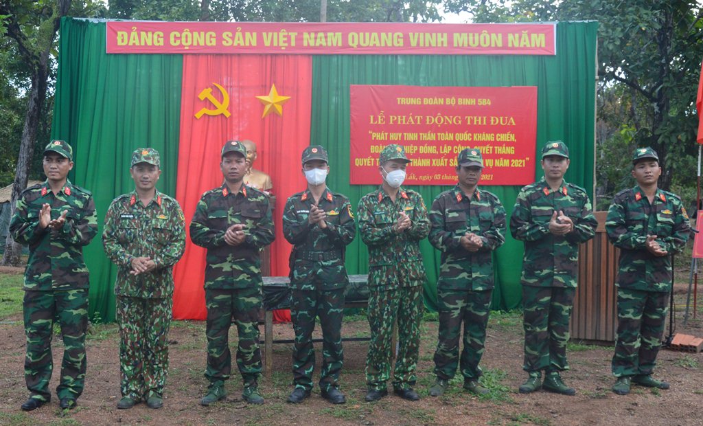 Trung đoàn 584 phát động thi đua kỷ niệm 75 năm Ngày Toàn quốc kháng chiến