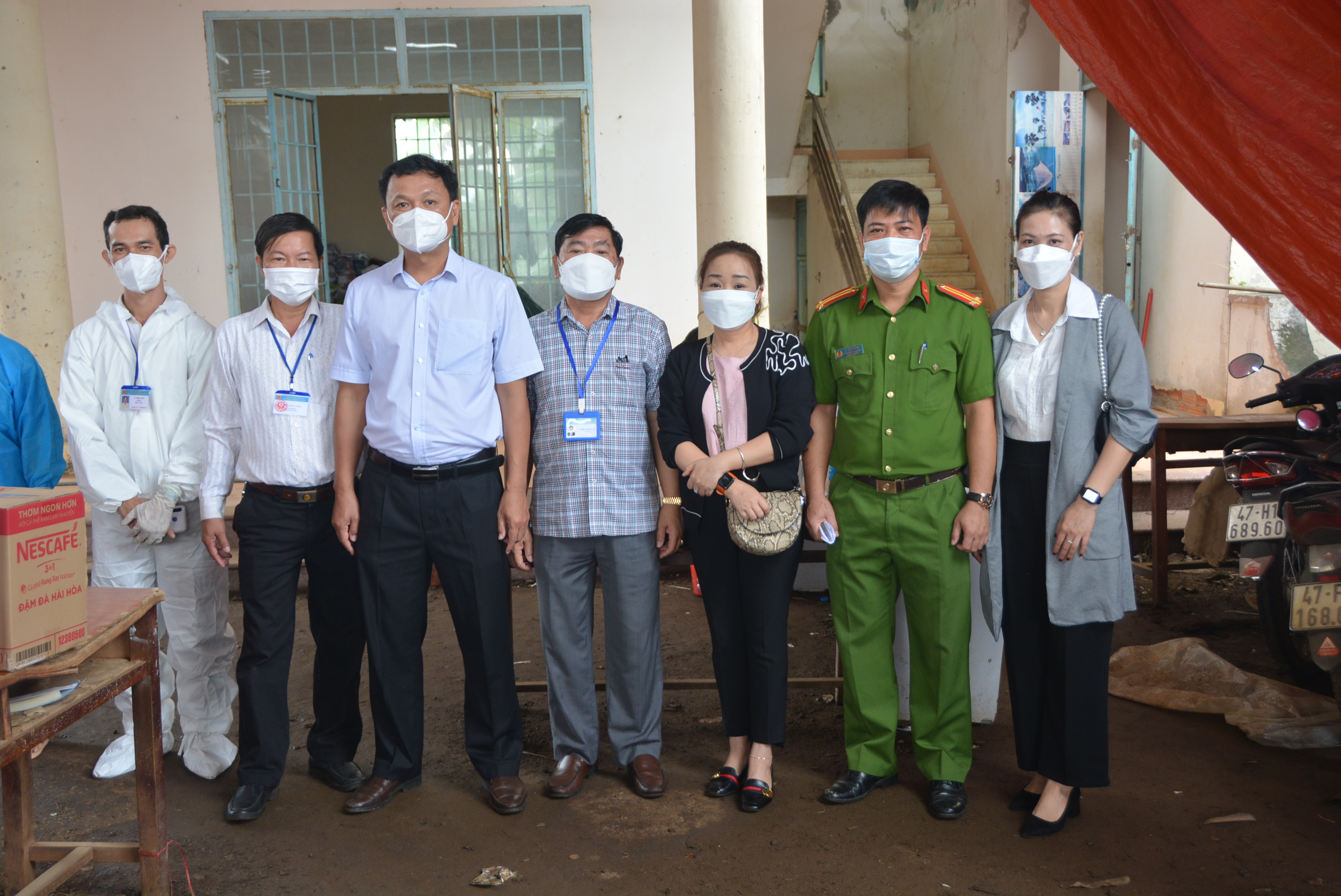 Lãnh đạo UBND TP.Buôn Ma Thuột thăm chốt kiểm soát dịch Quốc lộ 14