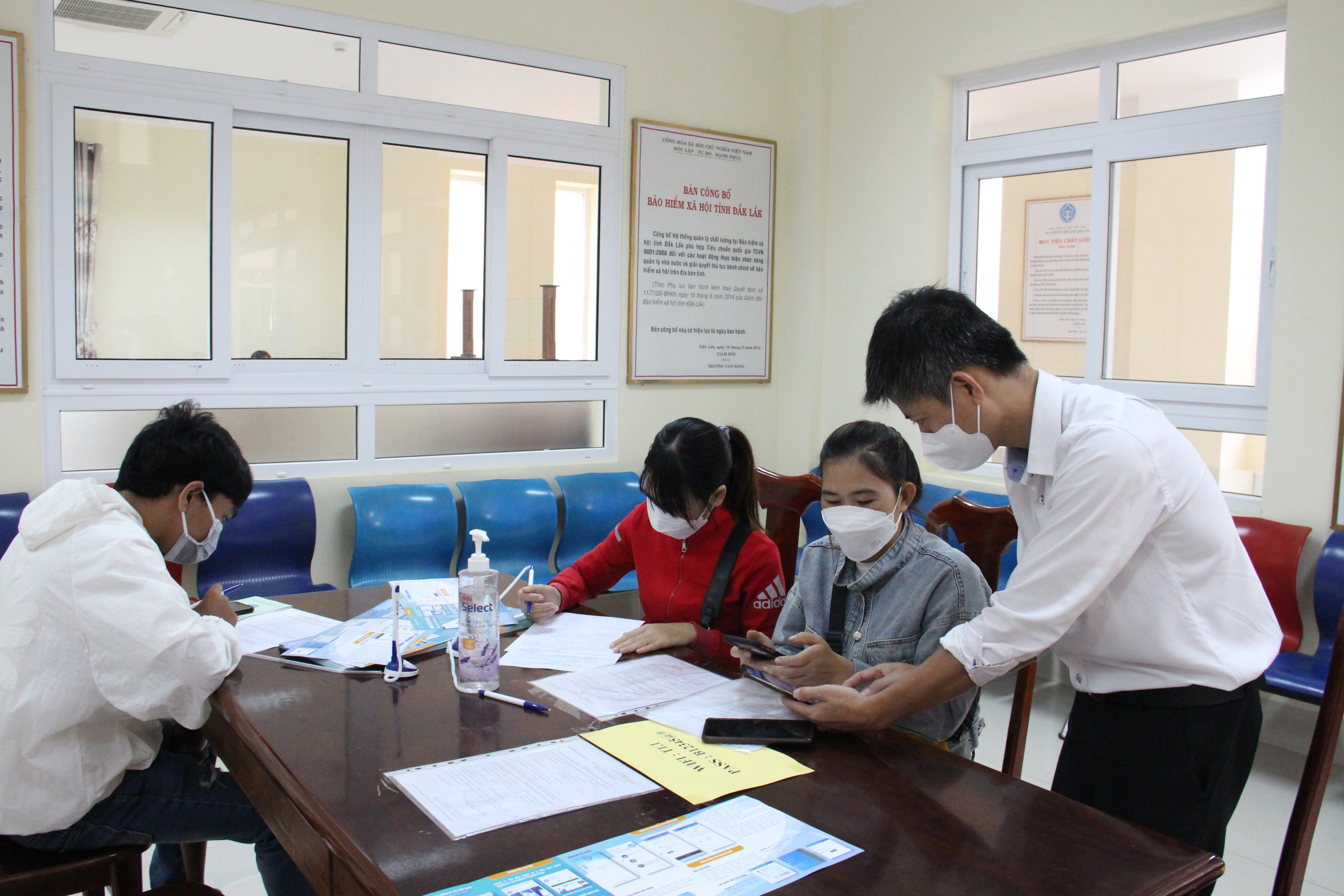 Trên 3.300 doanh nghiệp, đơn vị nợ bảo hiểm xã hội