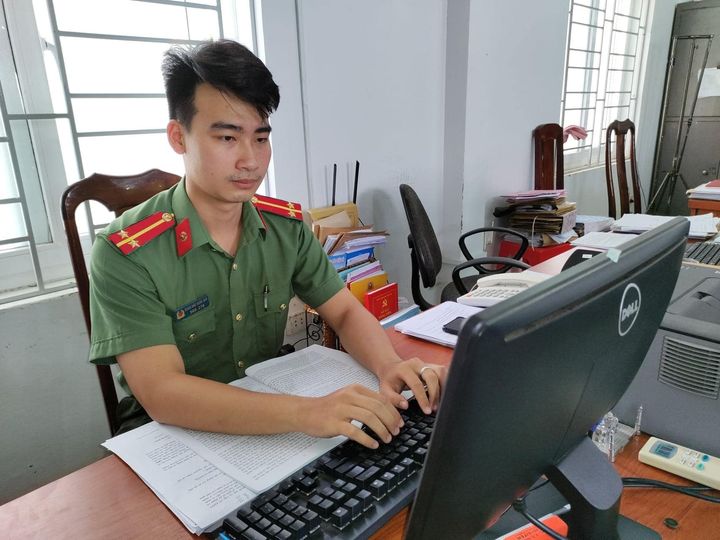 Trung úy Công an huyện Buôn Đôn thiết kế phần mềm phục vụ công tác