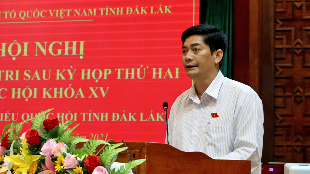 Cử tri mong mỏi dịch bệnh sớm được kiểm soát, học sinh trở lại trường học trực tiếp