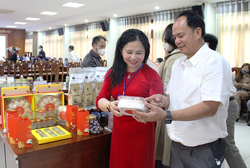 Đánh giá, phân hạng 12 sản phẩm OCOP tỉnh Đắk Lắk  đợt 3 năm 2021