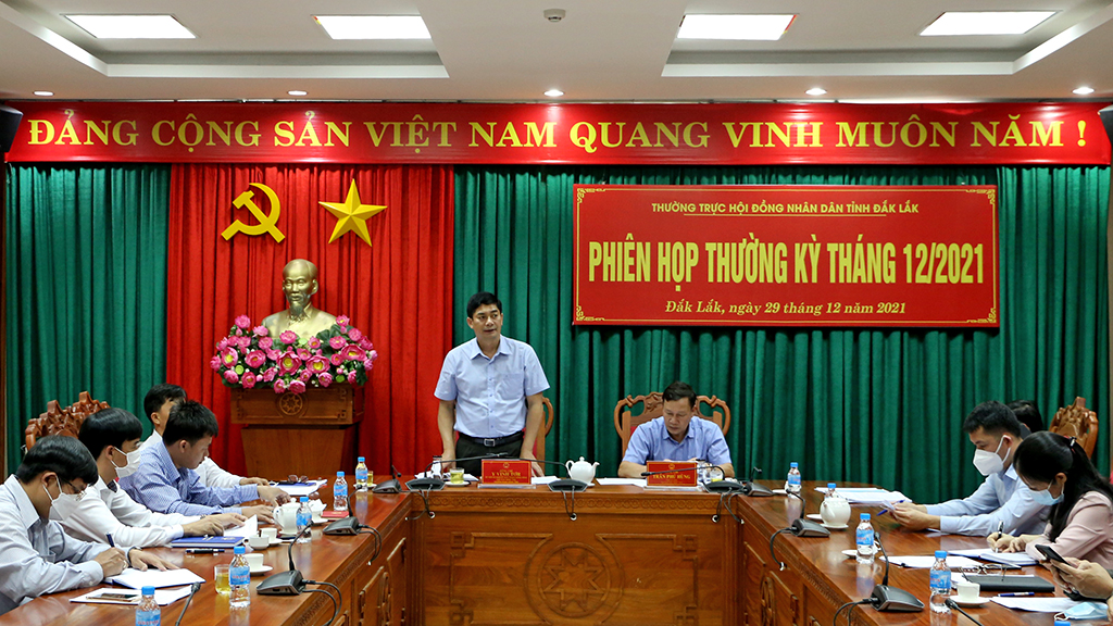 Thường trực HĐND tỉnh họp phiên thường kỳ tháng 12
