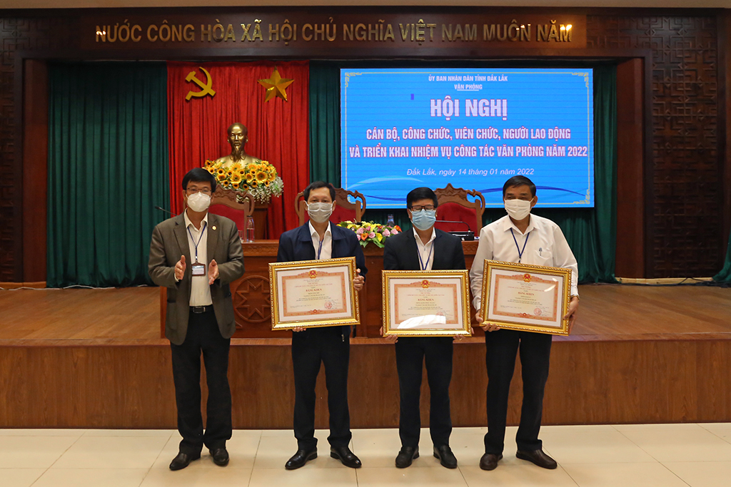 Văn phòng UBND tỉnh triển khai nhiệm vụ năm 2022