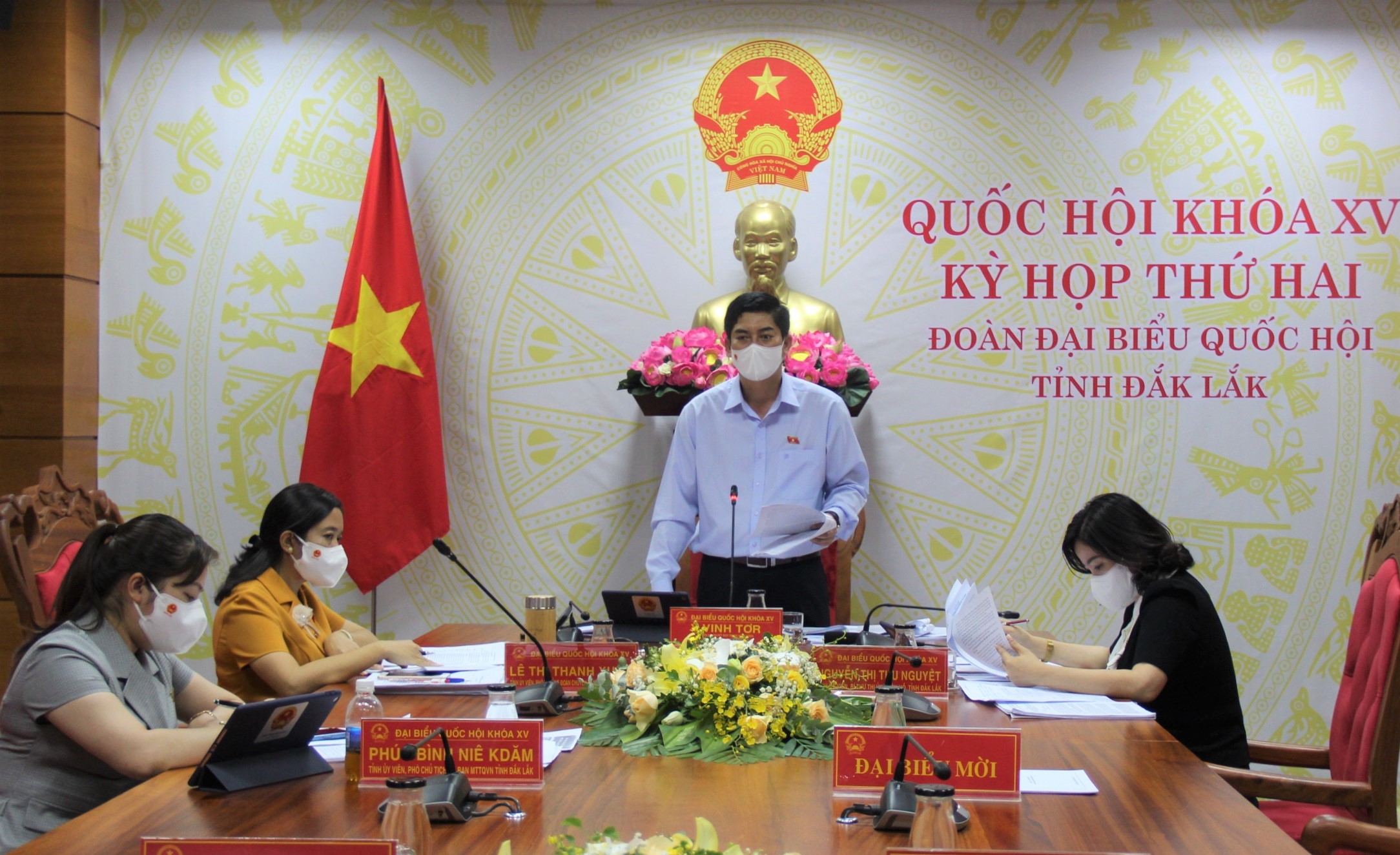 2nd session, 15th National Assembly: Discuss and comment on reports and 2 Bills