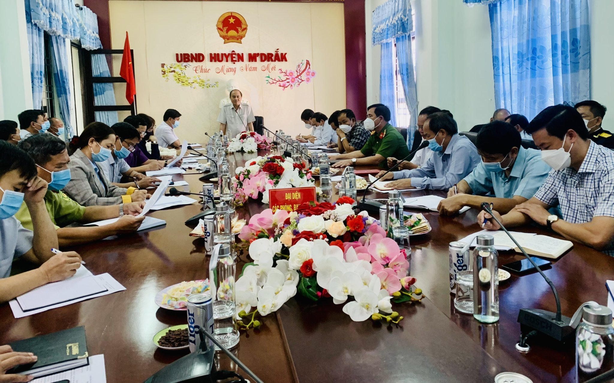 UBND huyện M'Drắk tổ chức gặp mặt đầu Xuân Nhâm Dần 2022