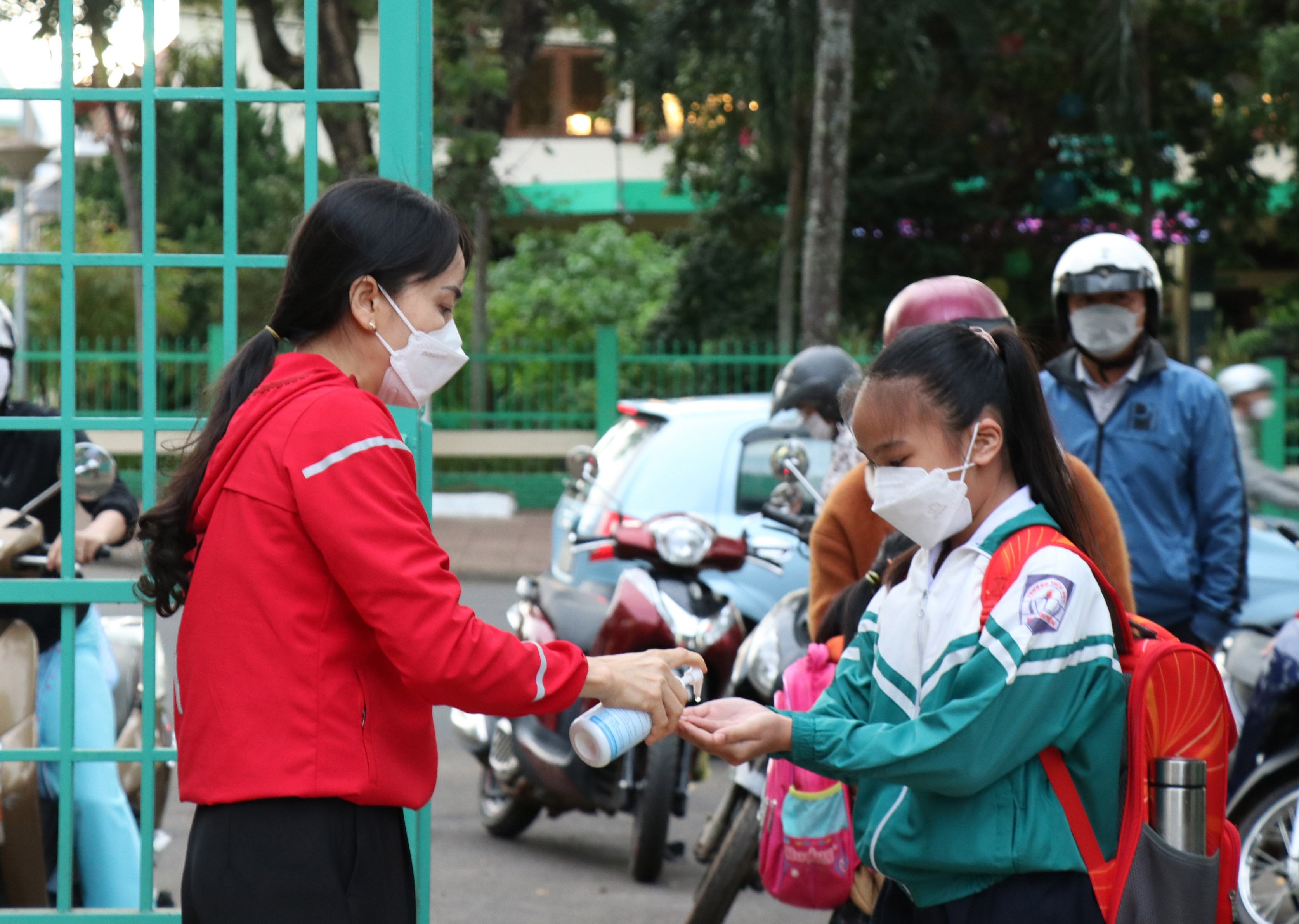 Đảm bảo an toàn cho học sinh khi đến trường học trực tiếp