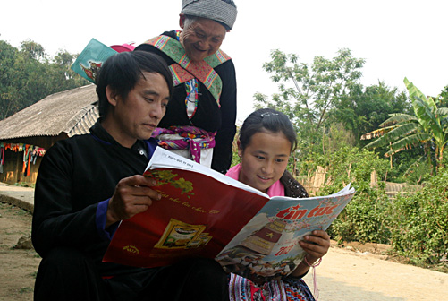 Tham mưu triển khai thực hiện kiến nghị, đề xuất của Ủy ban Dân tộc