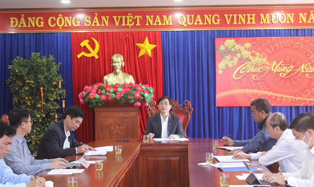 The Secretary of the Provincial Party Committee requests all agencies at all levels and sectors to work seriously from the beginning of the new year
