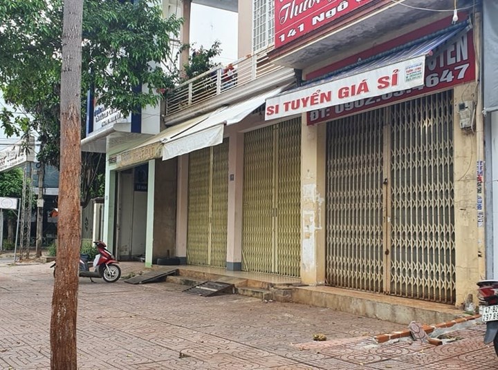 Quyết định phê duyệt danh sách và kinh phí hỗ trợ hộ kinh doanh gặp khó khăn do đại dịch COVID-19 (đợt 106) trên địa bàn thị xã Buôn Hồ