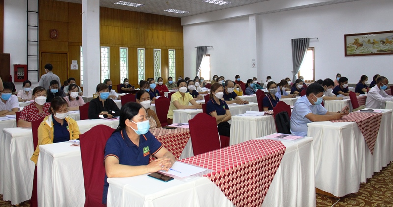 Tập huấn  triển khai Dự án “Phòng chống sốt rét cho dân di biến động giai đoạn 2021-2023”