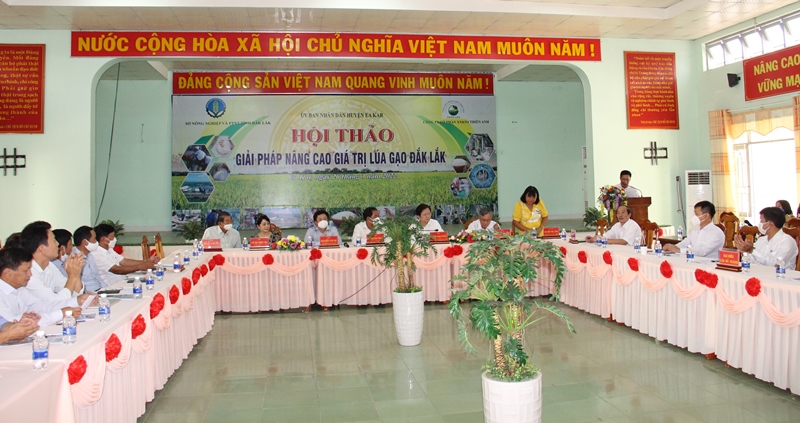 Đắk Lắk bàn giải pháp nâng cao giá trị lúa gạo