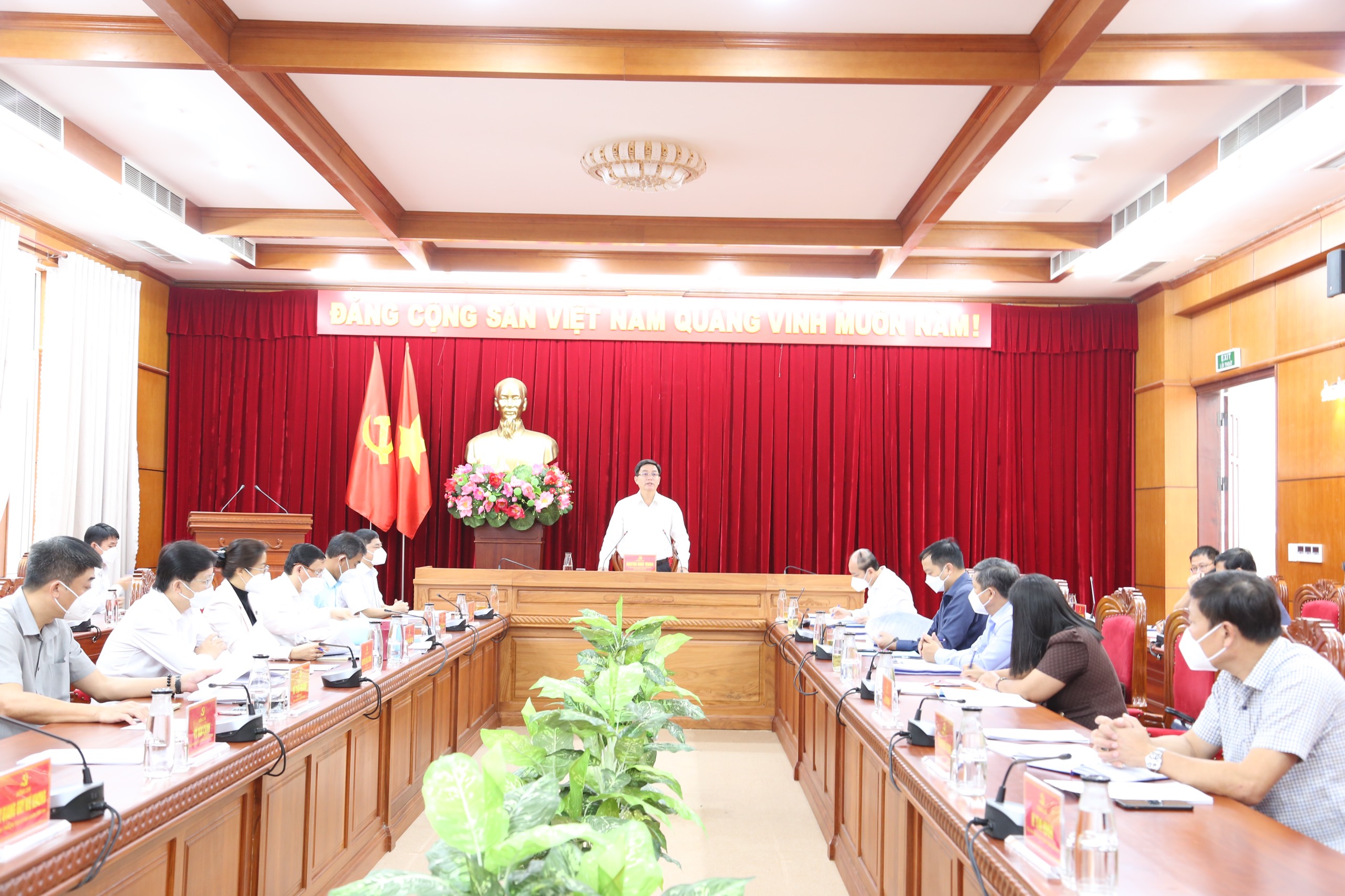 Hội nghị Ban Thường vụ Tỉnh ủy lần thứ 38