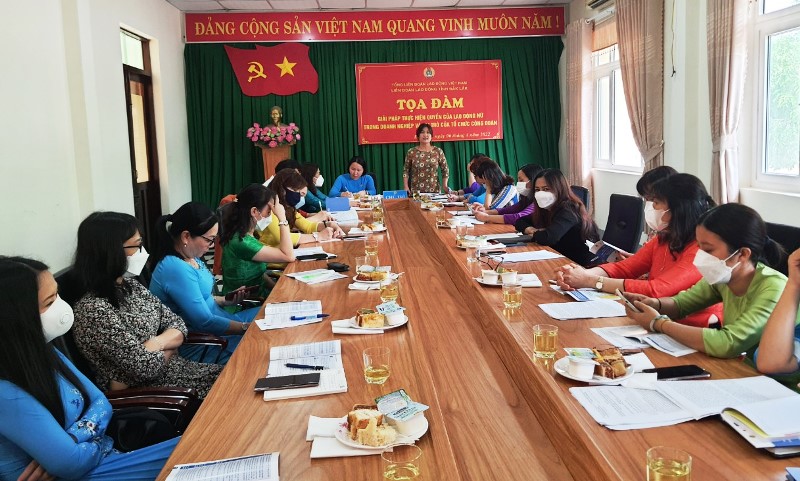 Tọa đàm giải pháp thực hiện quyền của lao động nữ trong doanh nghiệp