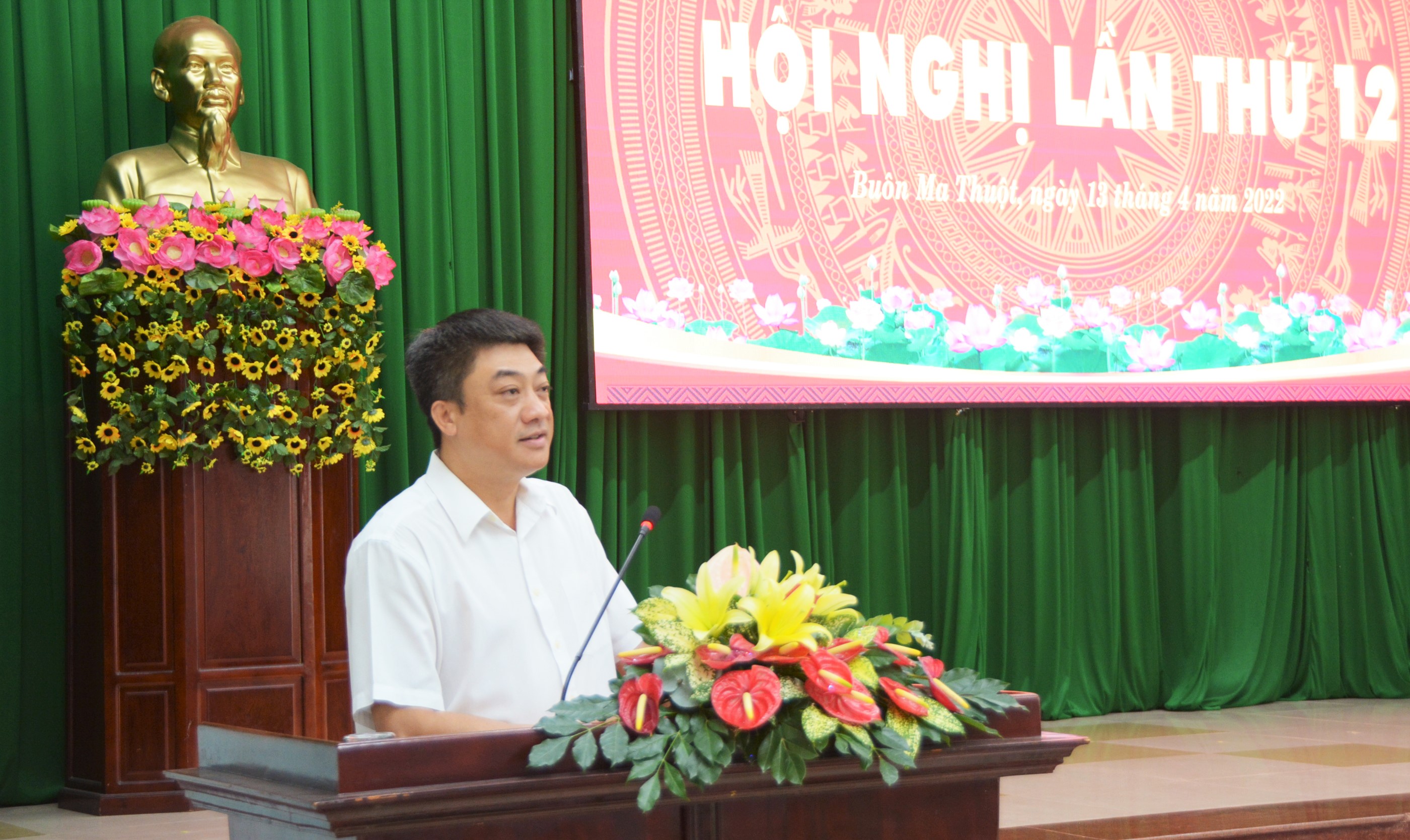 Hội nghị Ban Chấp hành Đảng bộ TP. Buôn Ma Thuột mở rộng lần thứ 12