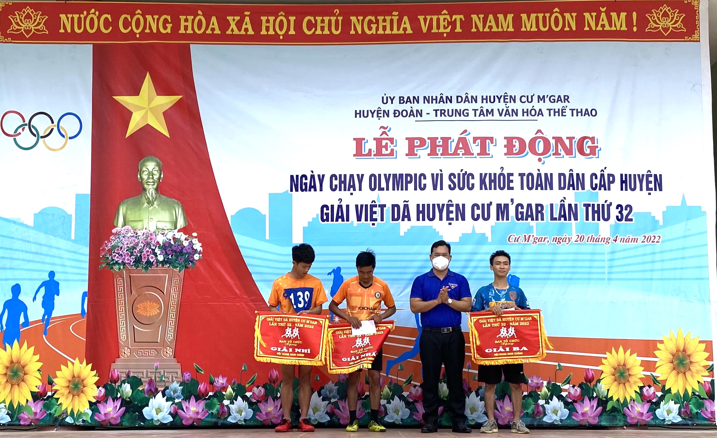 Huyện Cư M’gar tổ chức “Ngày chạy Olympic vì sức khoẻ toàn dân” và giải Việt dã lần thứ 32 năm 2022
