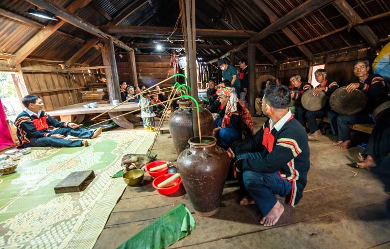 Phục dựng nghi lễ kết nghĩa anh em của dân tộc Êđê tại huyện Cư M’Gar