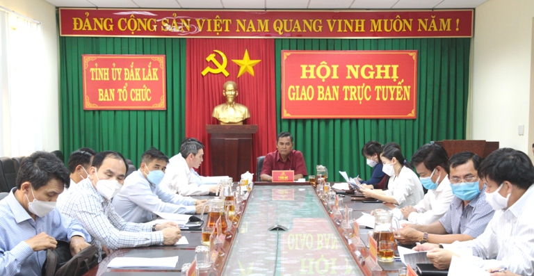 Góp ý dự thảo báo cáo 5 năm thực hiện quy định số 105-QĐ/TW của Bộ Chính trị