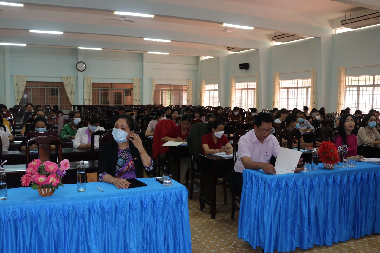 Khai giảng lớp tập huấn “Bồi dưỡng nghiệp vụ công tác Hội cho Chủ tịch Hội Liên hiệp phụ nữ cấp xã năm 2022”