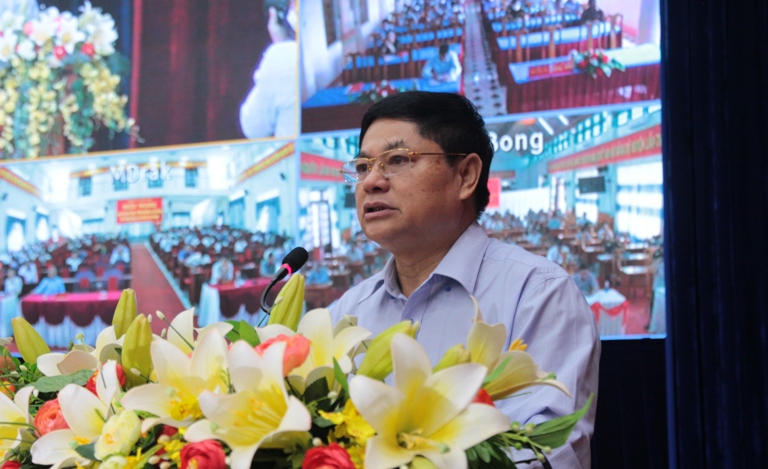 Học tập, quán triệt, tuyên truyền các văn bản của Trung ương, của Tỉnh ủy