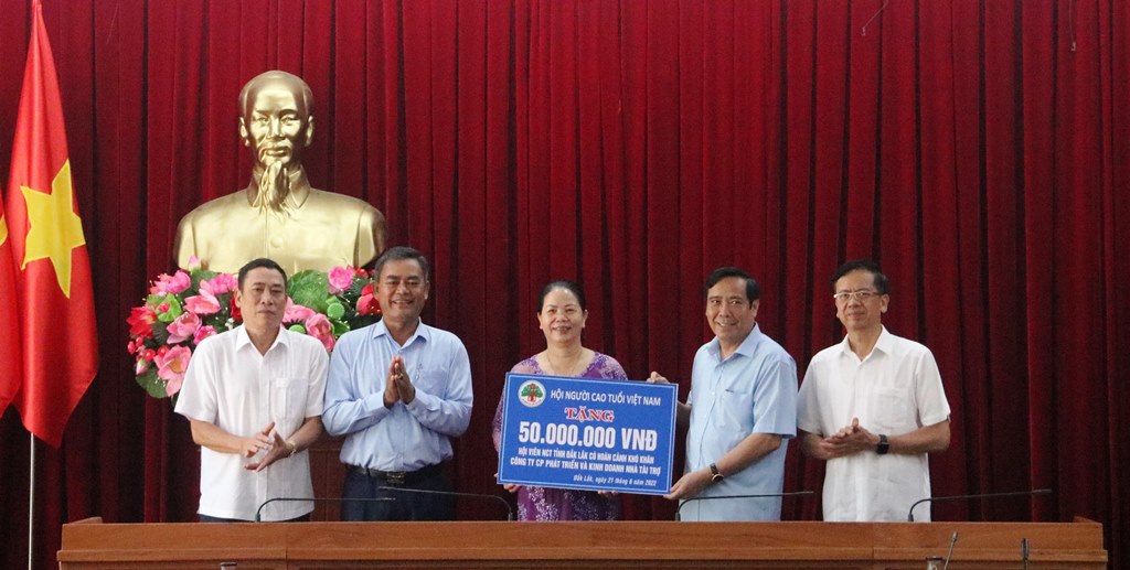 Thường trực Tỉnh ủy tiếp và làm việc với Trung ương Hội Người cao tuổi Việt Nam