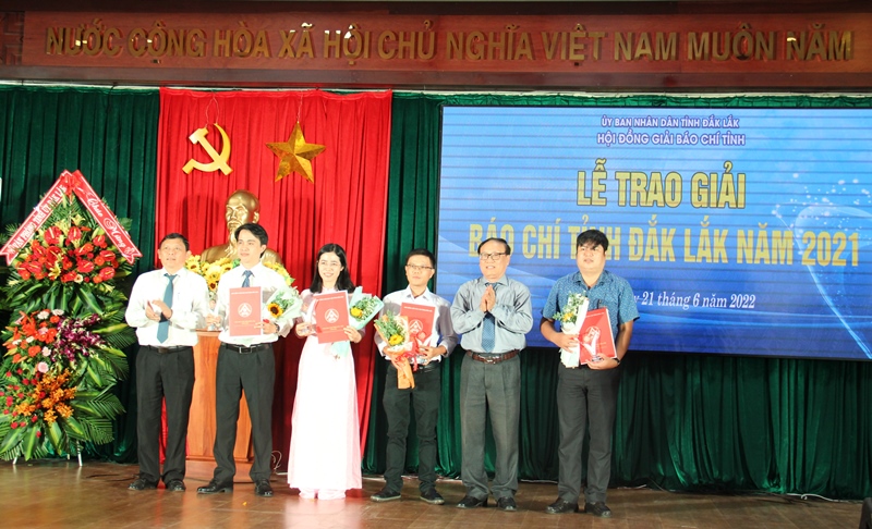 52 tác phẩm đạt Giải Báo chí tỉnh Đắk Lắk năm 2021