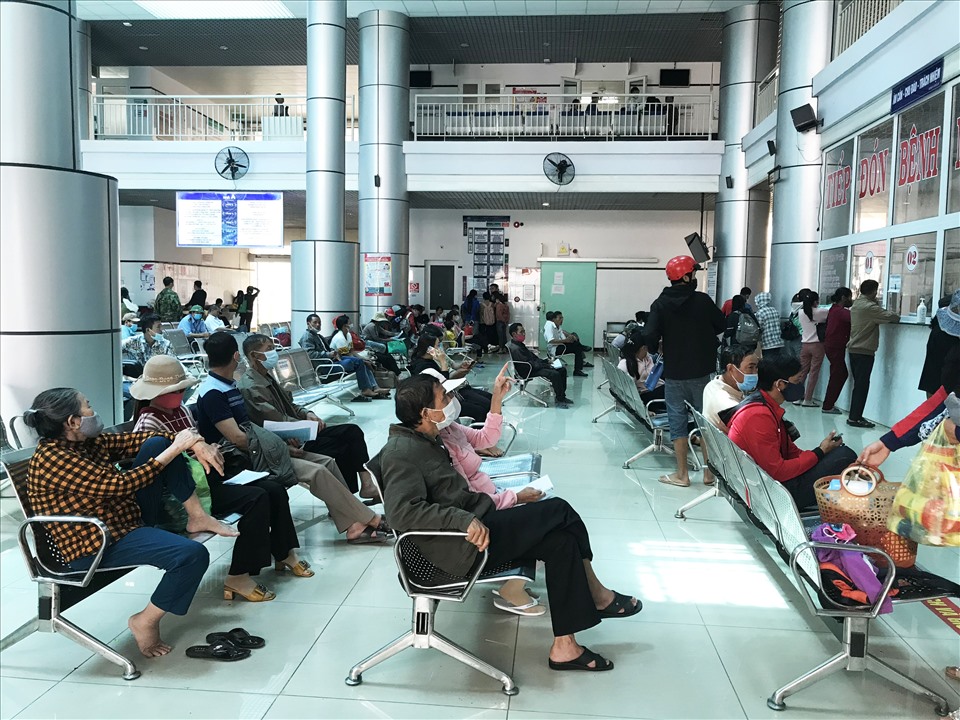 Đảm bảo cung ứng thuốc, vật tư y tế phục vụ khám, chữa bệnh bảo hiểm y tế