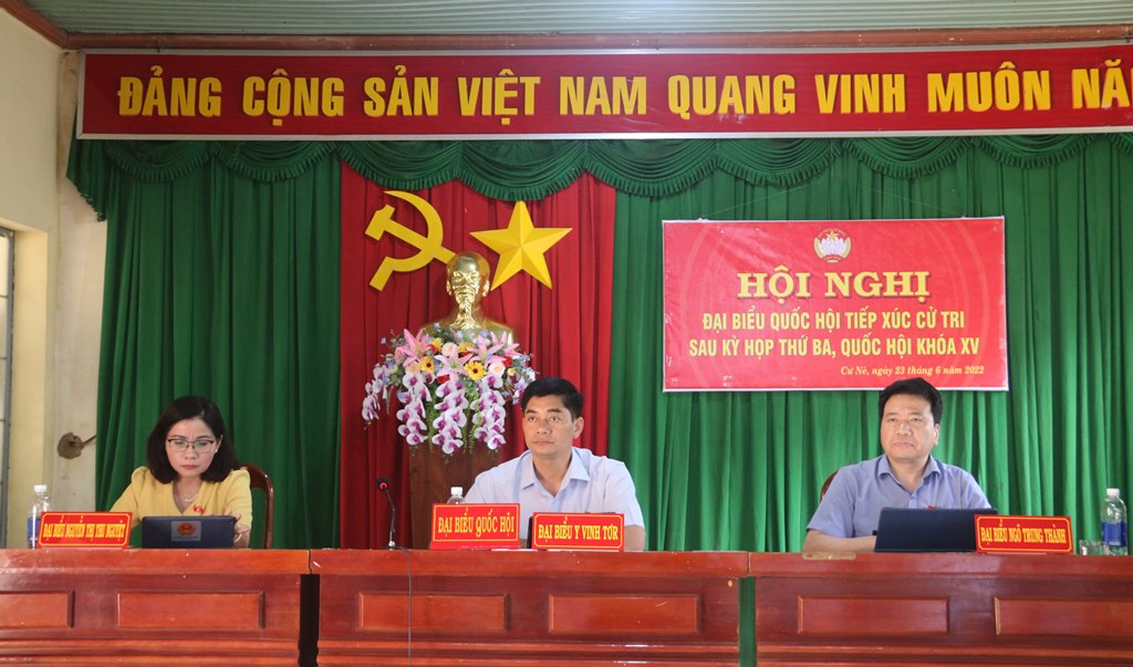 Cử tri huyện Krông Búk: Cần bố trí kinh phí duy tu, sửa chữa hạ tầng giao thông