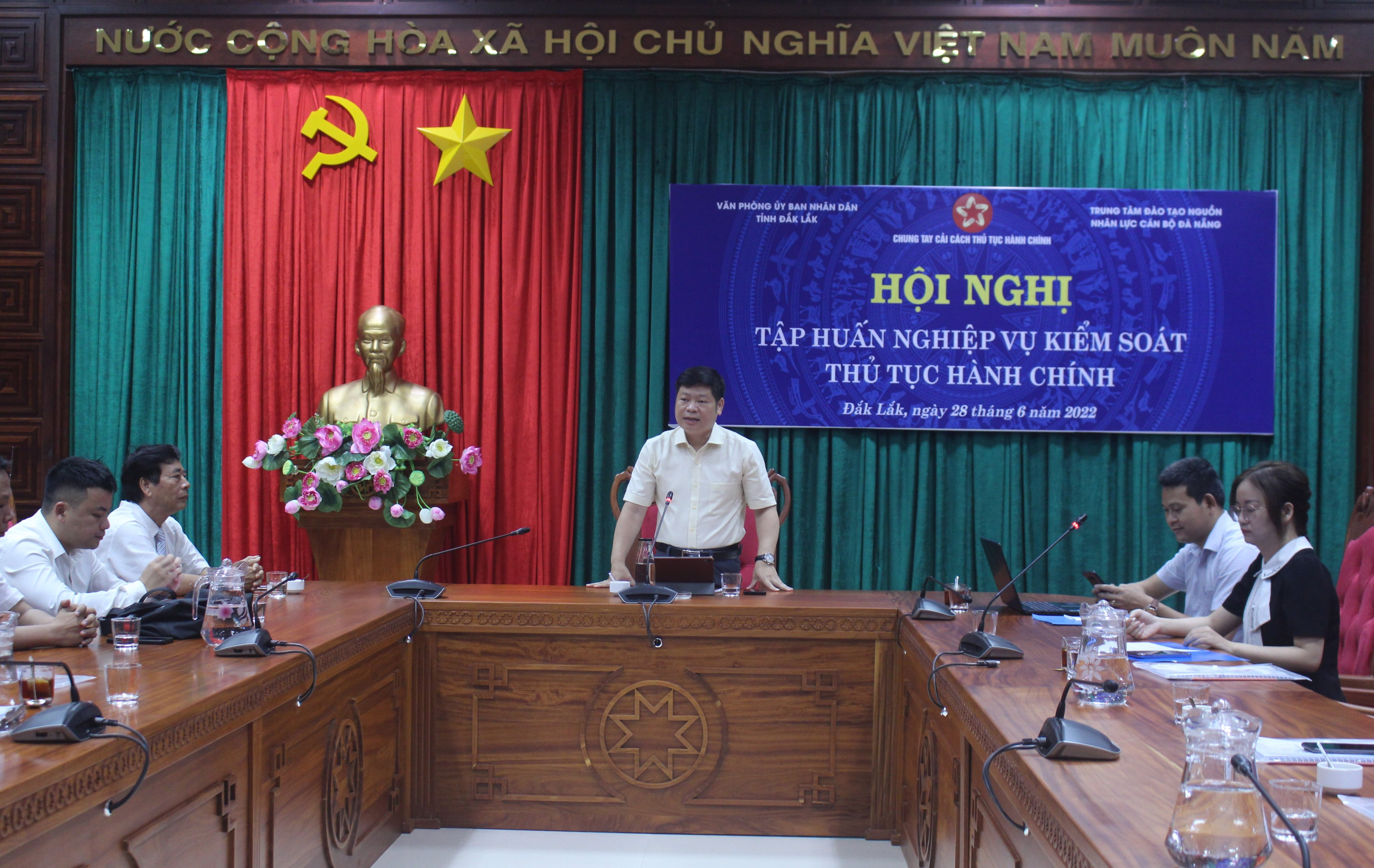 Tập huấn nghiệp vụ kiểm soát thủ tục hành chính cho đội ngũ công chức đầu mối