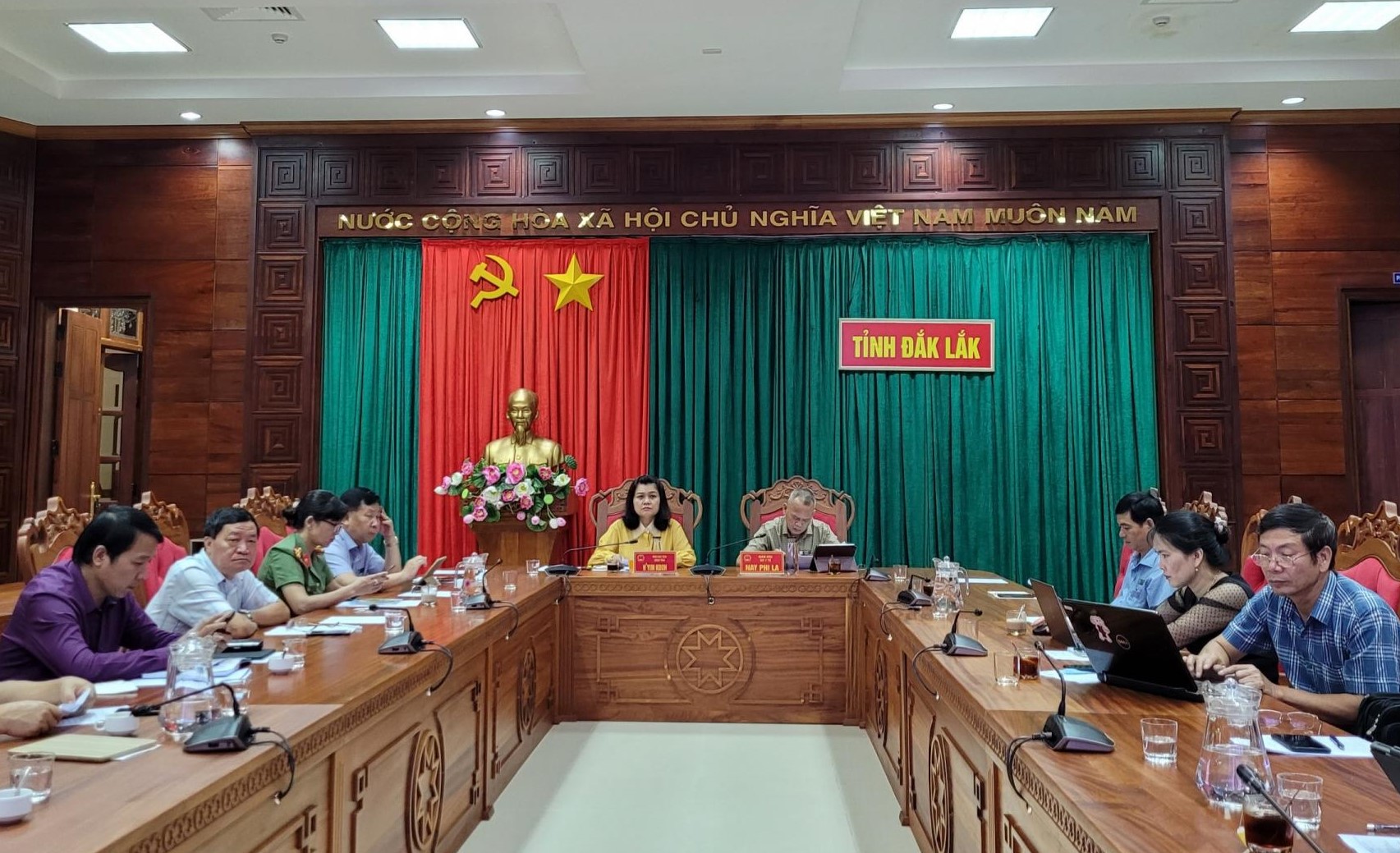 Hội nghị trực tuyến toàn quốc về công tác y tế