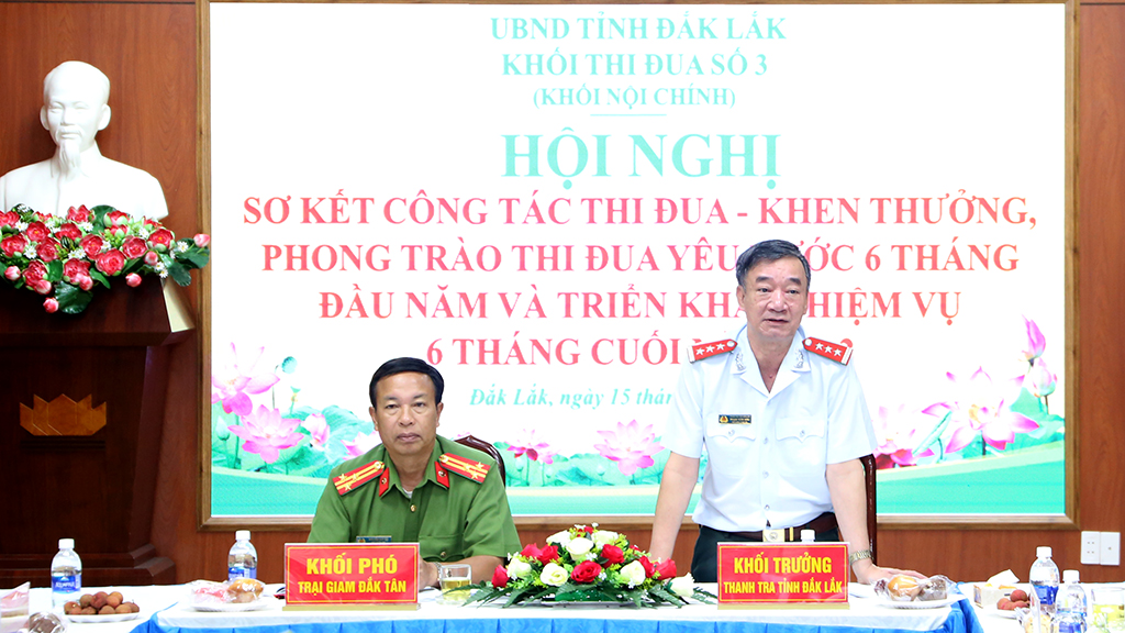 Khối thi đua số 3 - UBND tỉnh sơ kết công tác thi đua, khen thưởng và phong trào thi đua yêu nước 6 tháng đầu năm
