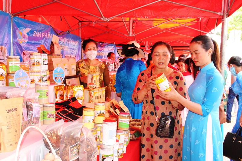 Xây dựng nhiều cơ chế, chính sách hỗ trợ khởi nghiệp đổi mới sáng tạo