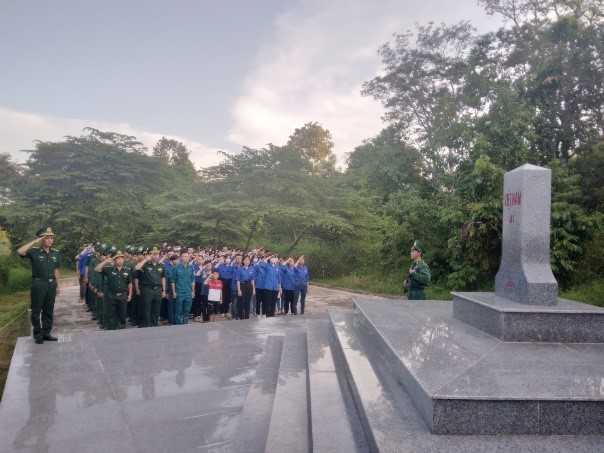 Dak Lak Border Guard organizes many gratitude activities on the occasion of July 27th