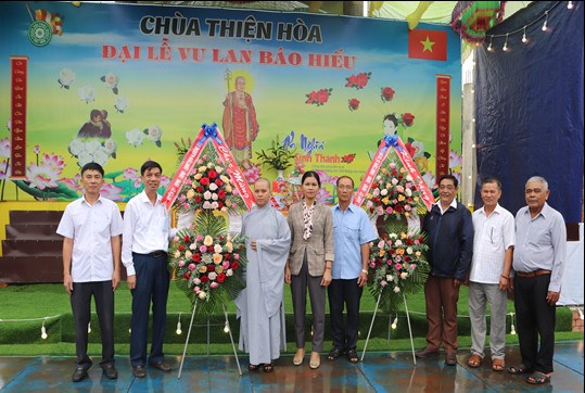 Lãnh đạo huyện Krông Ana thăm các cơ sở Phật giáo nhân dịp lễ Vu Lan