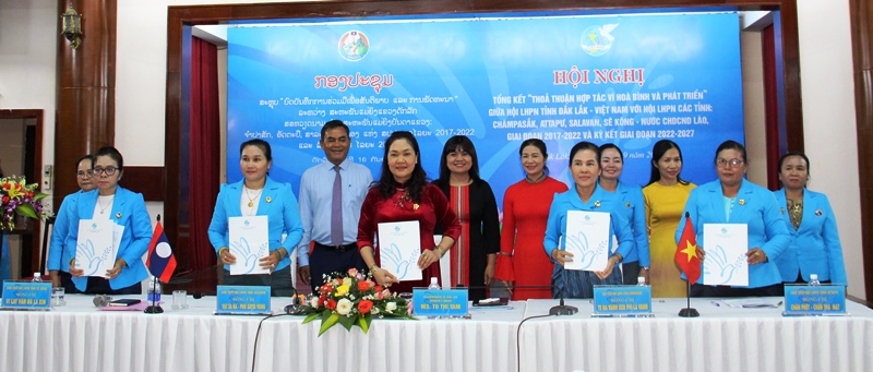 Hội Liên hiệp Phụ nữ  4 tỉnh Nam Lào và Đắk Lắk ký kết hợp tác giai đoạn 2022-2027