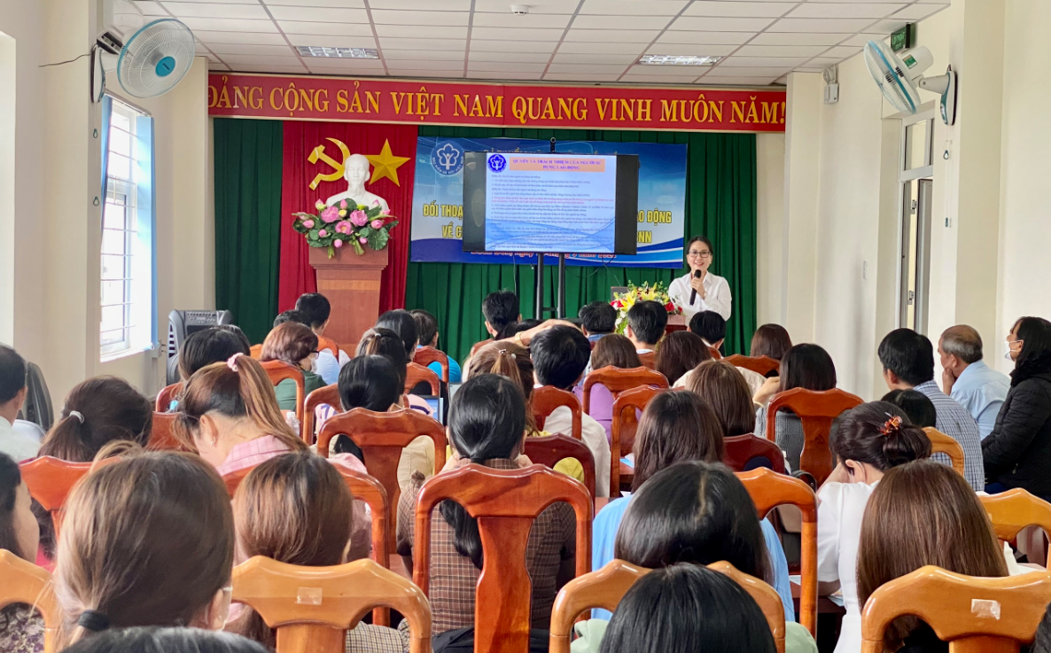 Đối thoại với doanh nghiệp, đơn vị sử dụng lao động về chính sách bảo hiểm xã hội