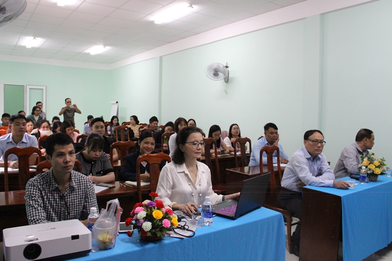 Khai mạc khóa bồi dưỡng Kỹ năng phỏng vấn báo chí