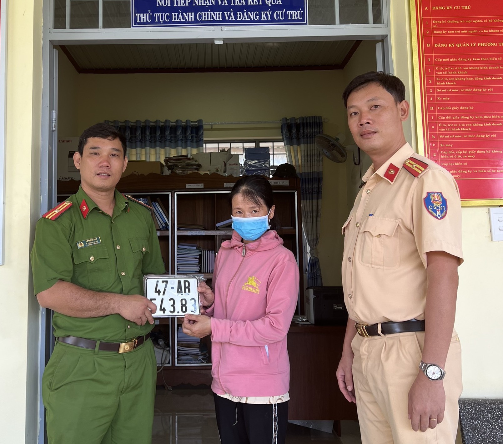 Công an tỉnh tiếp tục phân cấp đăng ký xe mô tô tại 37 xã, phường toàn tỉnh