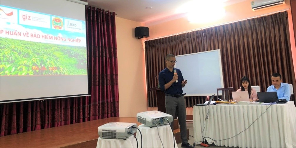 Training on agricultural insurance for cadres the Farmers Union