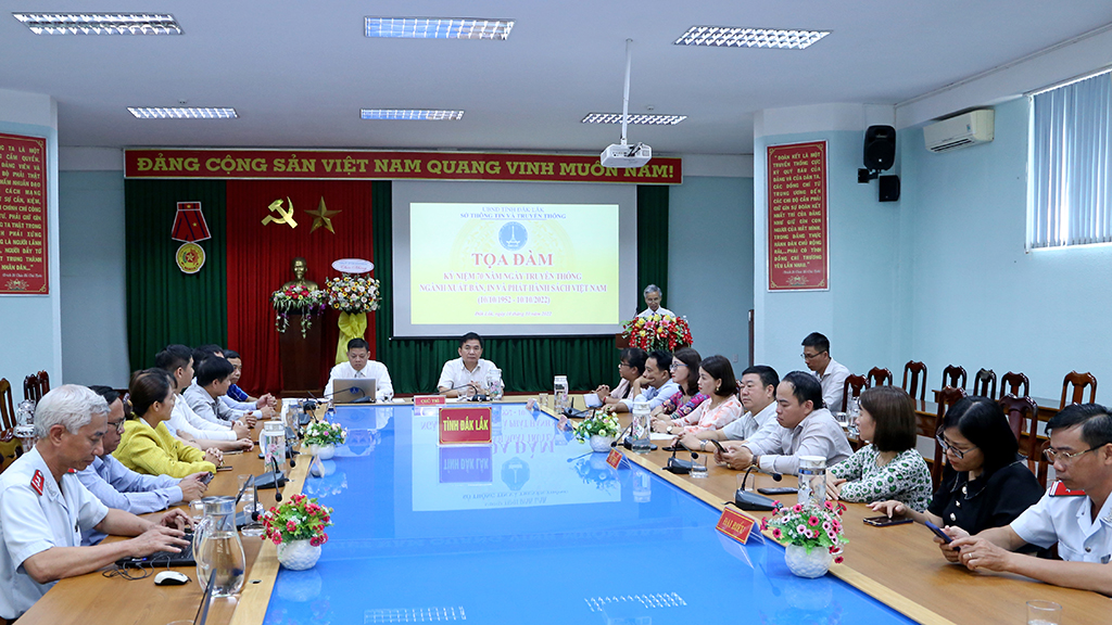 Sở Thông tin và Truyền thông tọa đàm kỷ niệm 70 năm Ngày truyền thống ngành xuất bản, in và phát hành sách Việt Nam