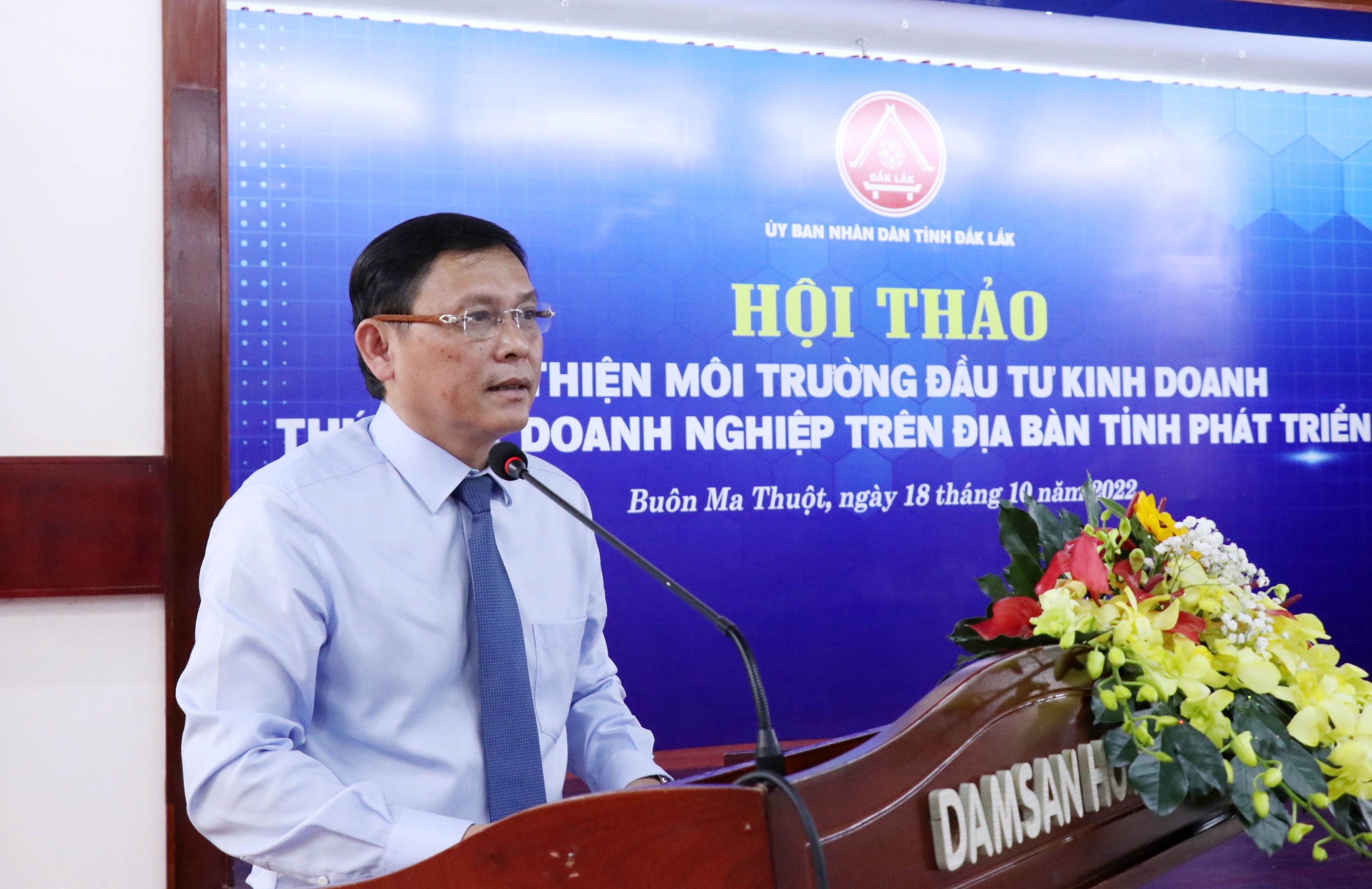 Cải thiện môi trường đầu tư kinh doanh và thúc đẩy doanh nghiệp phát triển