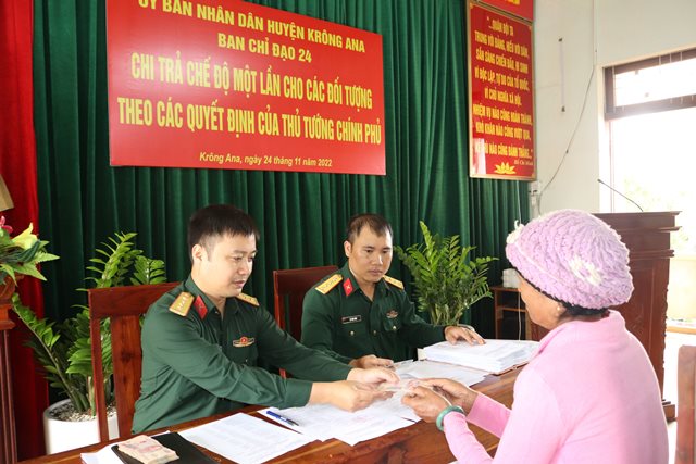 Huyện Krông Ana chi trả chế độ chính sách theo quyết định của Thủ tướng Chính phủ