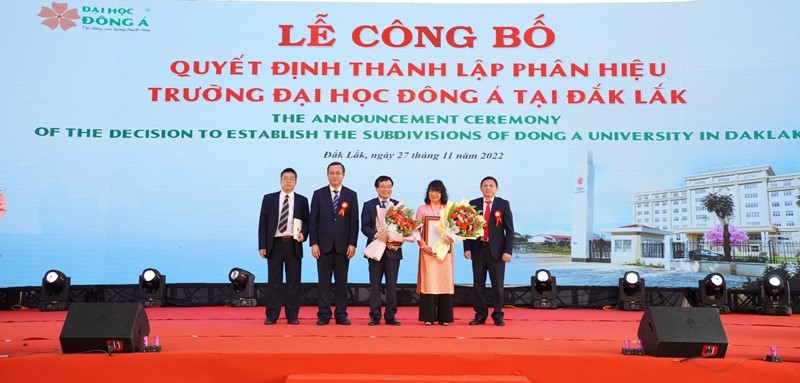 Announcement of the decision to establish Dong A University Branch in Dak Lak