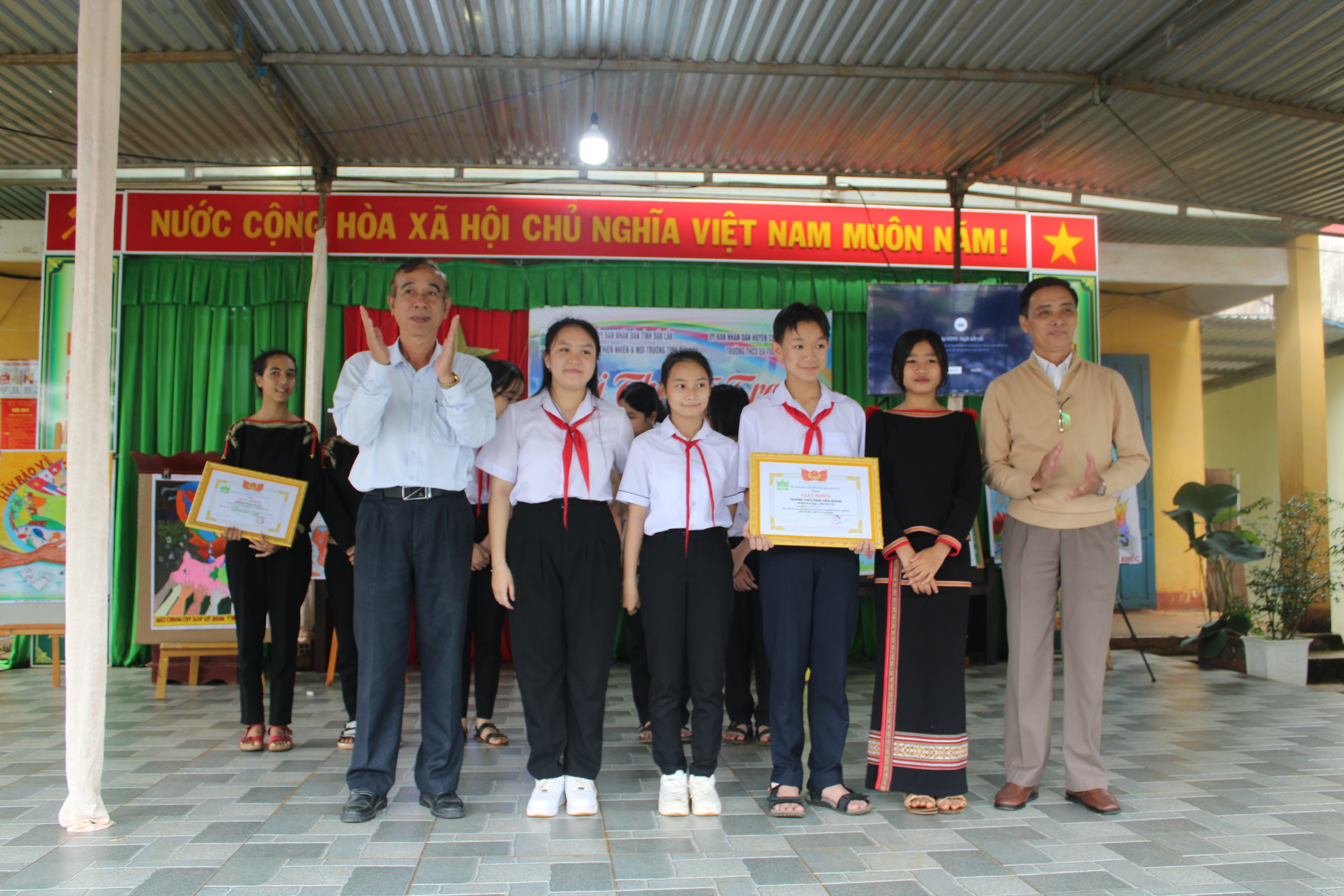 Hội thi vẽ tranh hoạt động trải nghiệm tuyên truyền, bảo vệ môi trường năm 2022