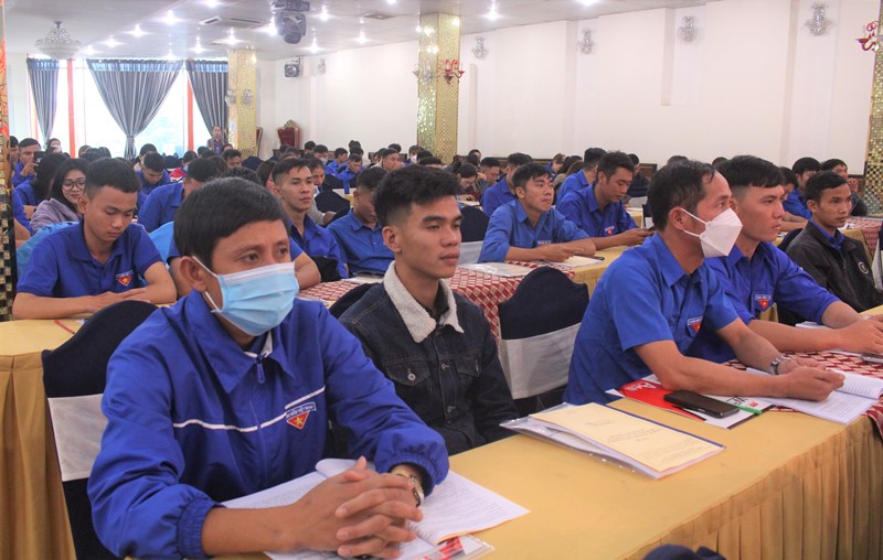 Bồi dưỡng nghiệp vụ công tác xây dựng nông thôn mới cho đoàn viên thanh niên